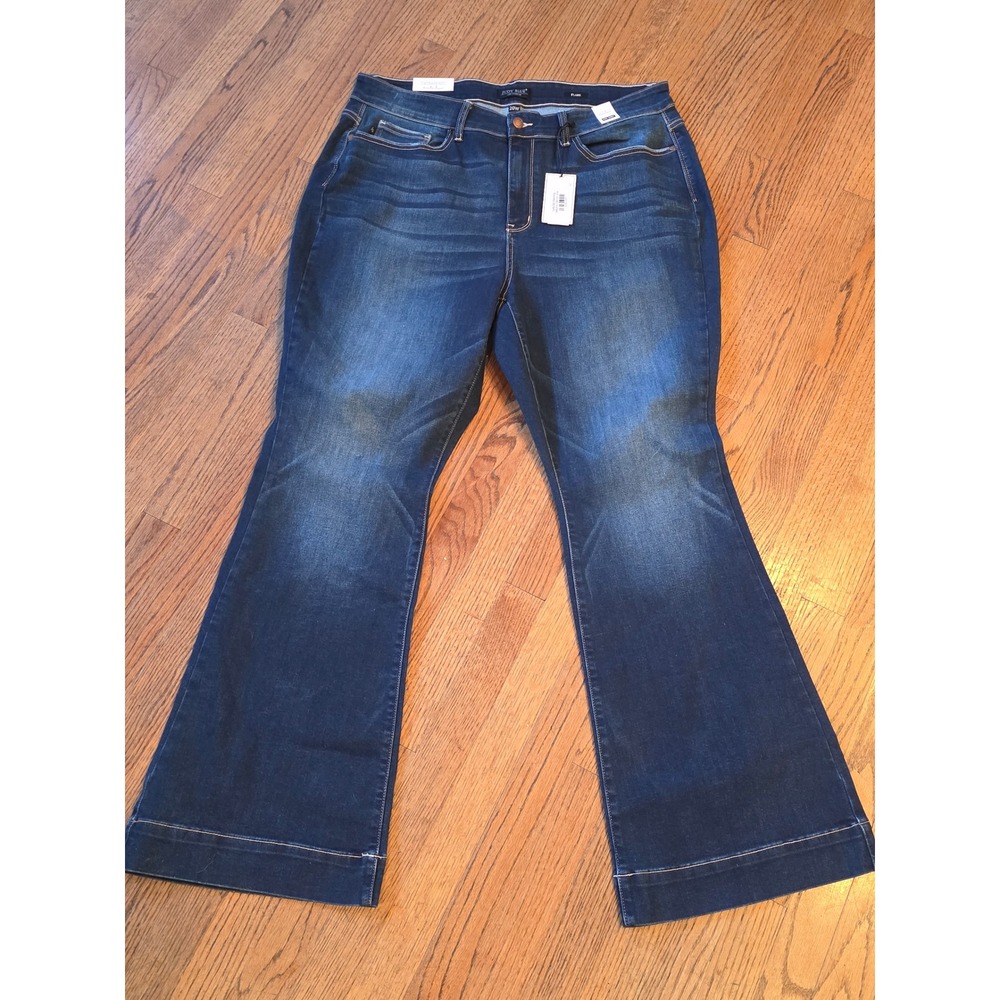 Judy Blue Lets Go Dancing High Waist Flare Jeans Dark Wash 20W JB82415